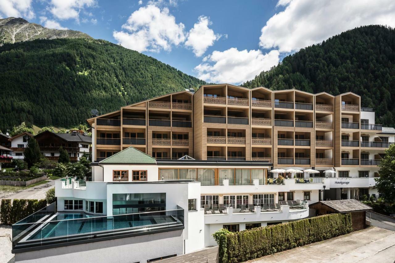 Falkensteiner Hotel & Spa Falkensteinerhof Valles Exterior foto